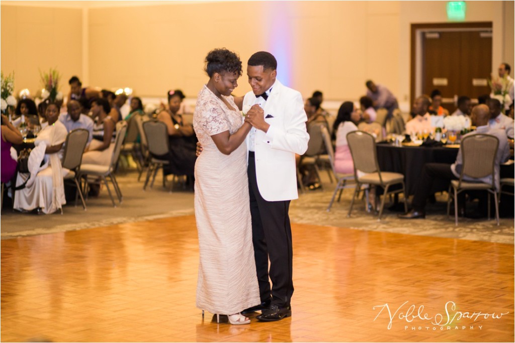 yveline+barn-atlanta-wedding-photographer_0057