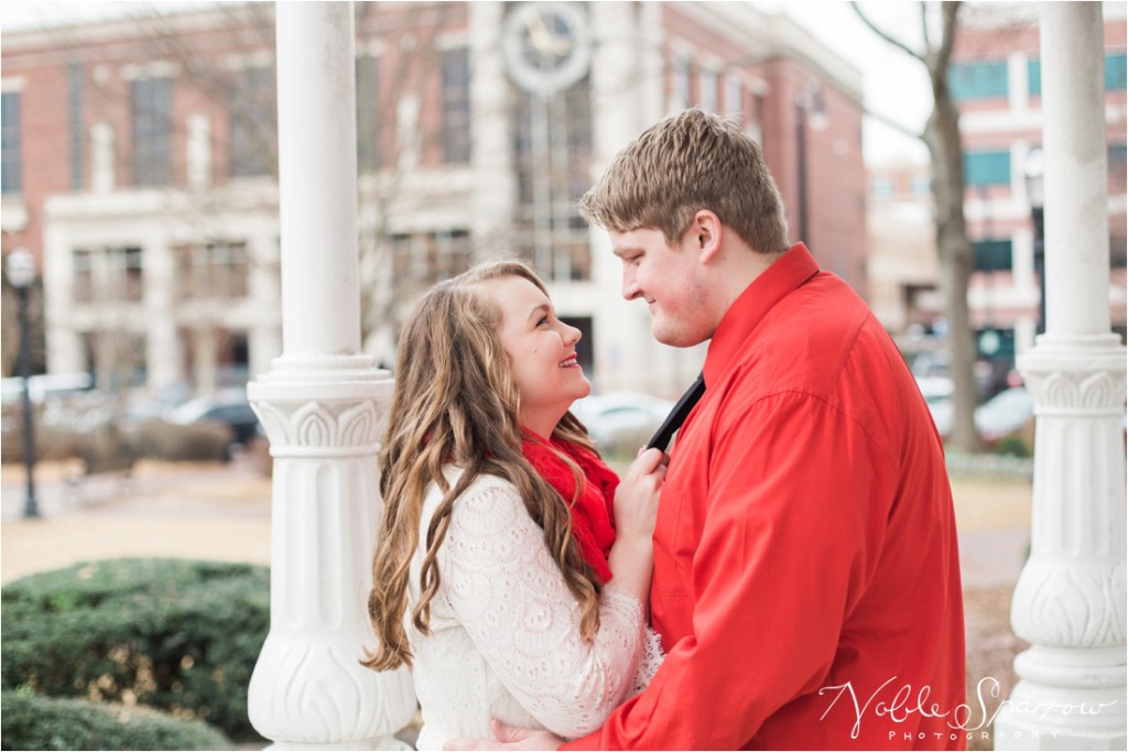 Marietta-Square-Engagement-Session_0007