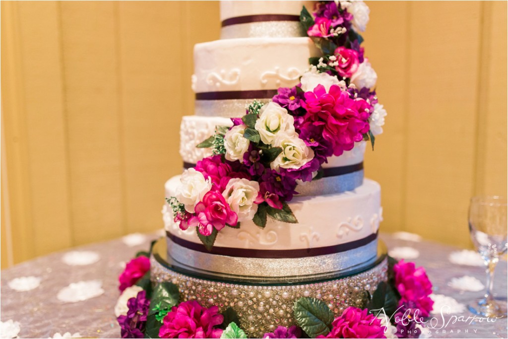 Beautiful fall, rainy day wedding, at the Shamrock Community Building in Jonesboro, Georgia