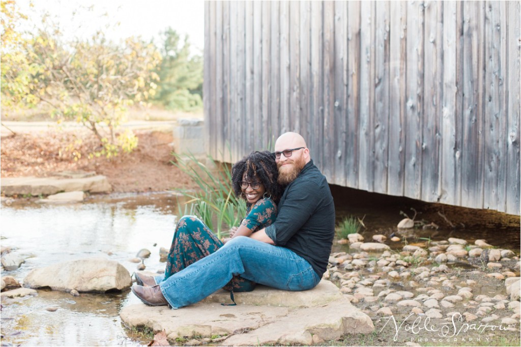 garrarnd-landing-park-fall-engagement-session_0001